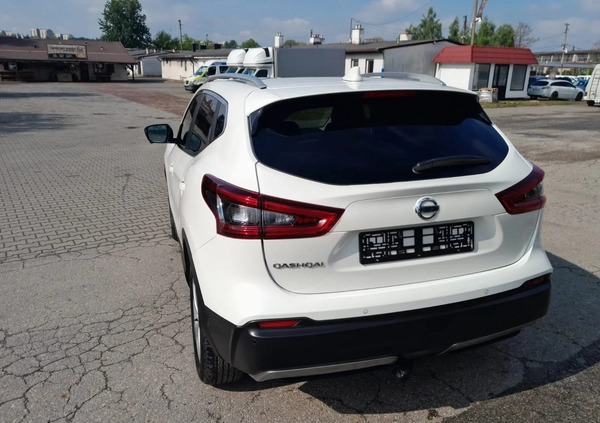 Nissan Qashqai cena 78900 przebieg: 149000, rok produkcji 2019 z Mysłowice małe 562